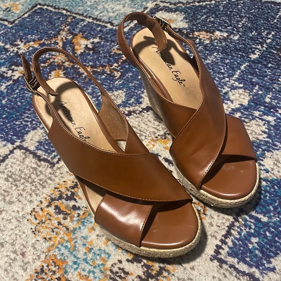 American Eagle Women’s Brown Platform Wedge Sandals | Size 8 - Picture 2 of 12